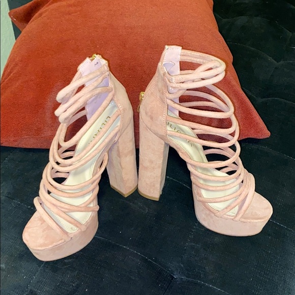 Soft pink - Picture 2 of 2